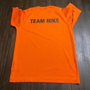 Nike Team Shirt